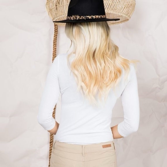 Black Brim Hat with Leopard Accent - Picture 4 of 4